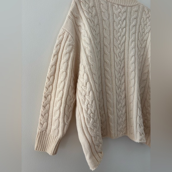 Demylee New York 100% Wool Cable Knit Cream Cable Knit Sweater Medium - Picture 7 of 8
